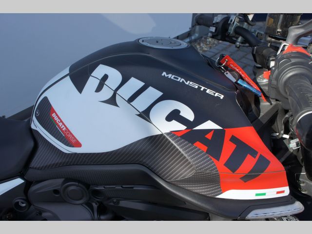 ducati - monster-797--