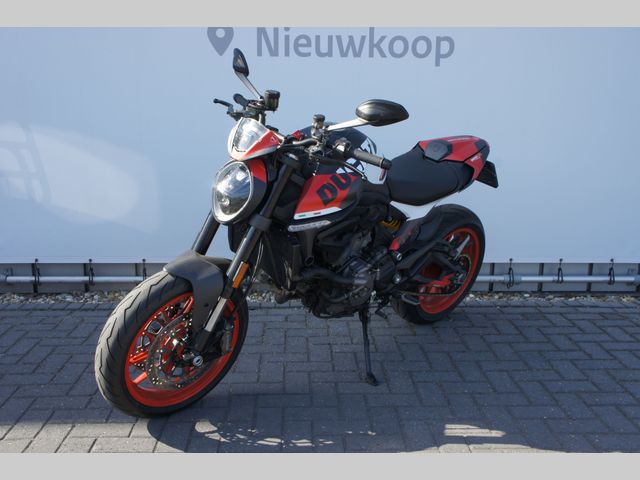 ducati - monster-797--