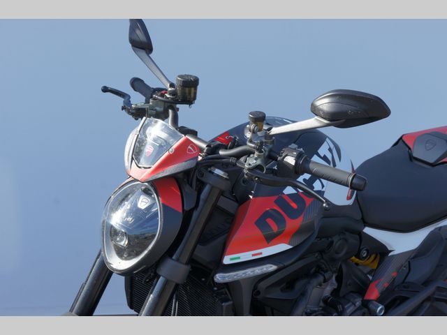 ducati - monster-797--