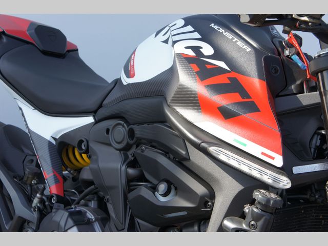 ducati - monster-797--