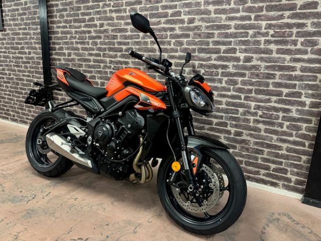 triumph - street-triple-r