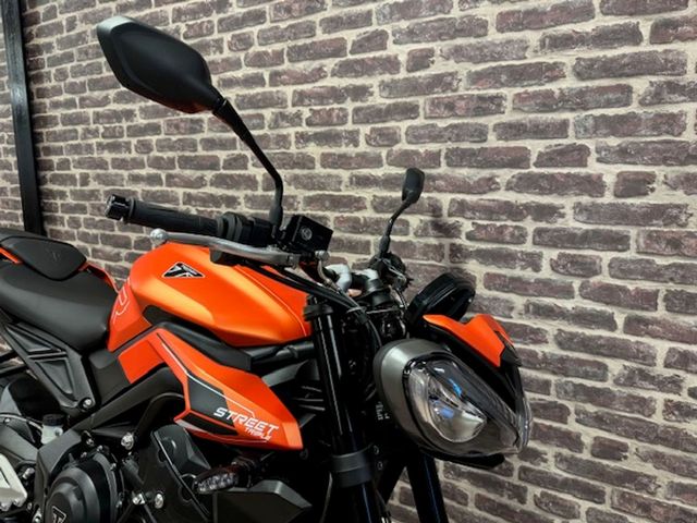 triumph - street-triple-r
