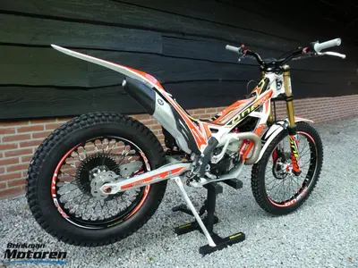 TRS MOTORCYCLES TRRS ONE RR – foto 4