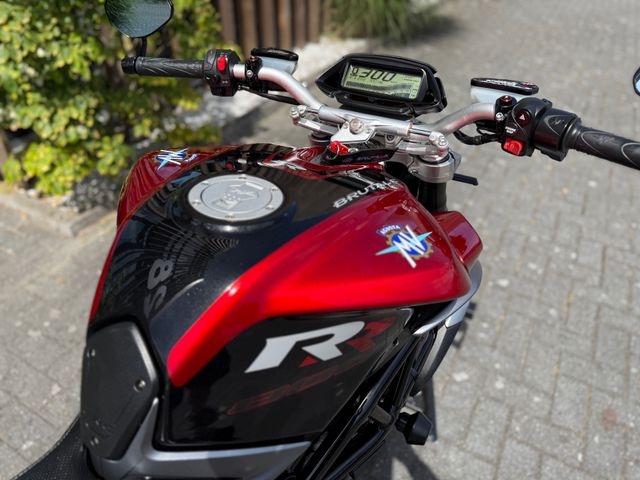mv-agusta - brutale-800-rr