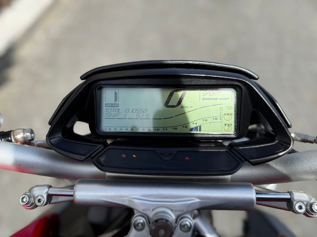 mv-agusta - brutale-800-rr