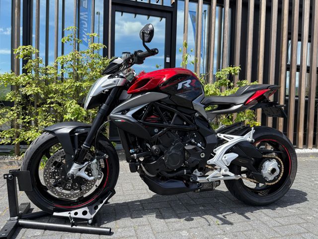 mv-agusta - brutale-800-rr