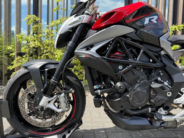 mv-agusta - brutale-800-rr