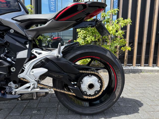 mv-agusta - brutale-800-rr