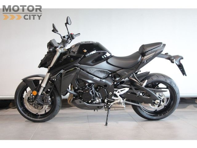 suzuki - gsx-s-950