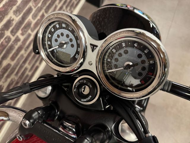triumph - bonneville-t-100