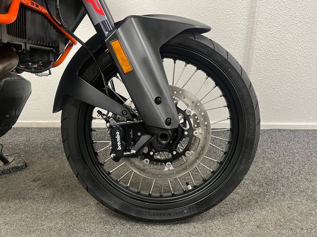 ktm - 1290-super-adventure-r