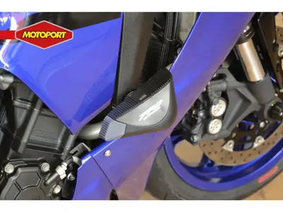 YAMAHA YZF R1 – foto 4
