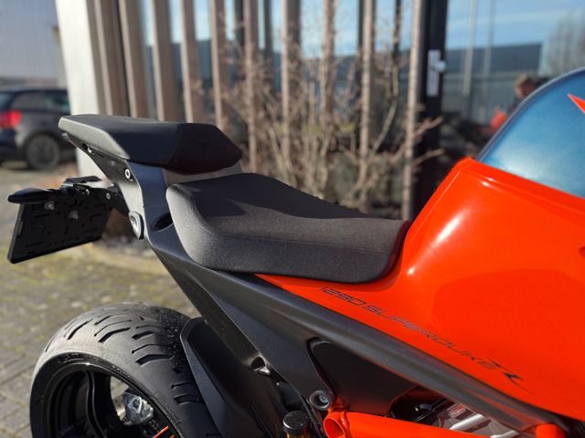 ktm - 1290-super-adventure-r