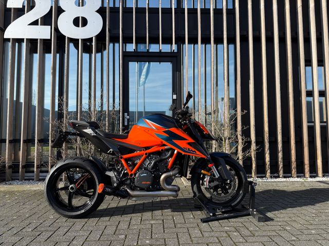 ktm - 1290-super-adventure-r