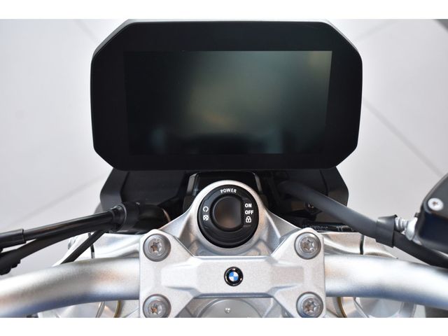 bmw - f-900-r