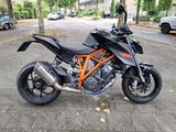 KTM 1290 SUPER DUKE R