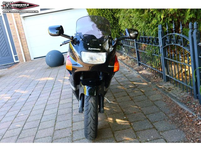 kawasaki - zzr-600