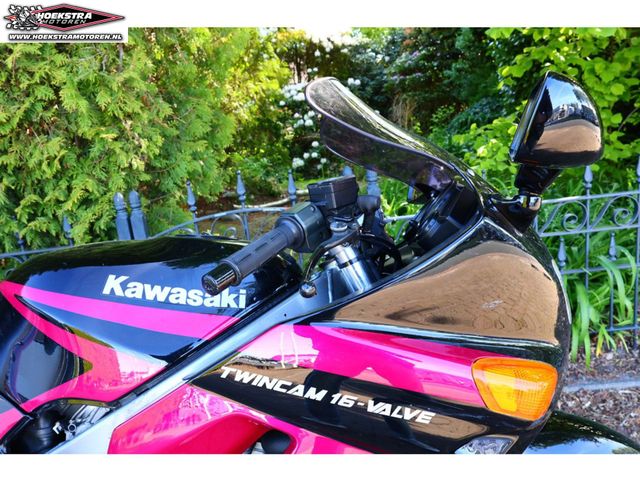 kawasaki - zzr-600