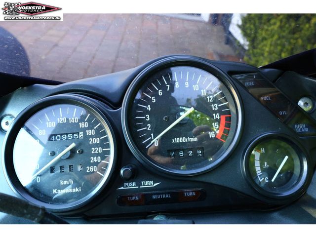 kawasaki - zzr-600