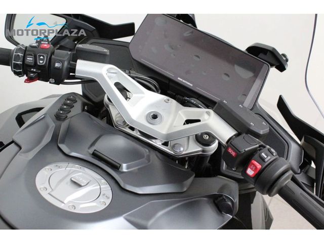 bmw - r-1300-rt