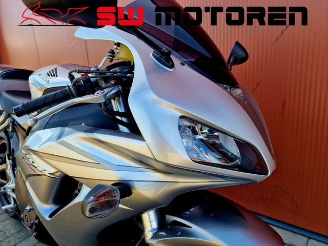honda - cbr-1000-rr-fireblade