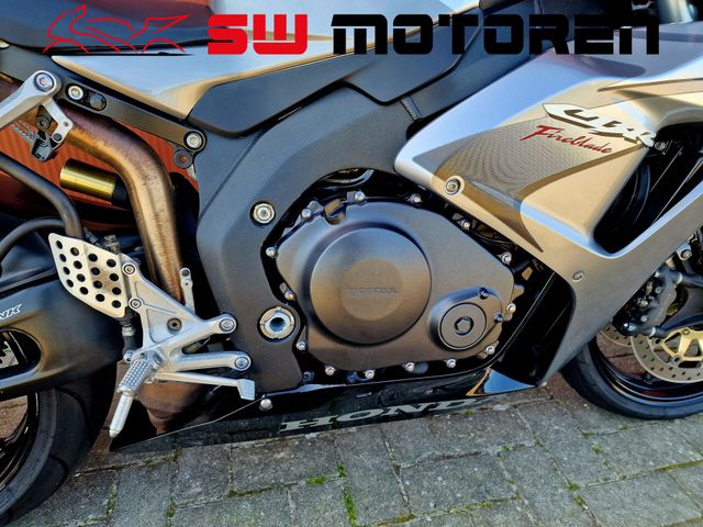 honda - cbr-1000-rr-fireblade