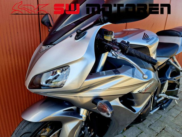 honda - cbr-1000-rr-fireblade