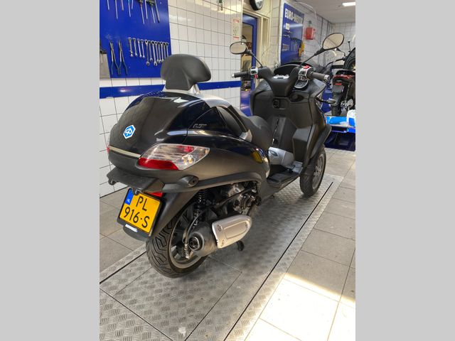 piaggio - mp3-400-lt