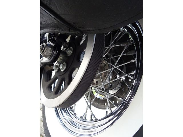 harley-davidson - heritage-softail-classic-flstci