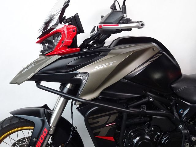 QJMOTOR - srt-800-sx-touring