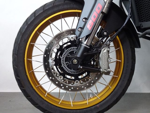 QJMOTOR - srt-800-sx-touring