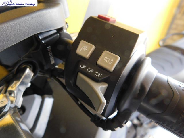 voge - ds-800-x-rally