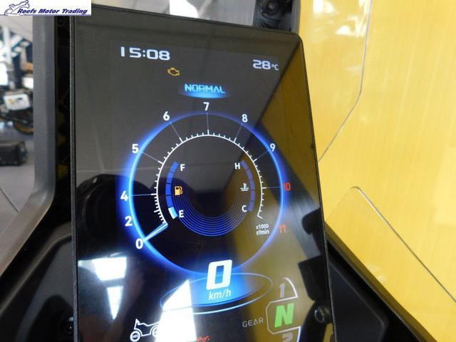 voge - ds-800-x-rally