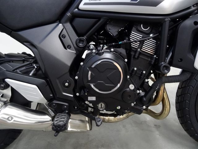 cfmoto - 700-cl-x-heritage