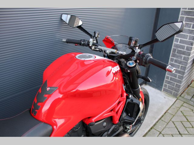ducati - monster-1200-r