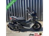 APRILIA SR GT 200