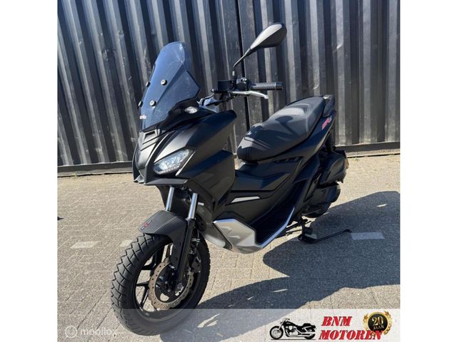 aprilia - sr-gt-200
