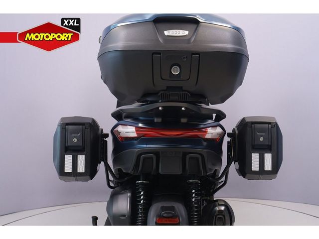 piaggio - mp3-530-hpe-advance-exlusive