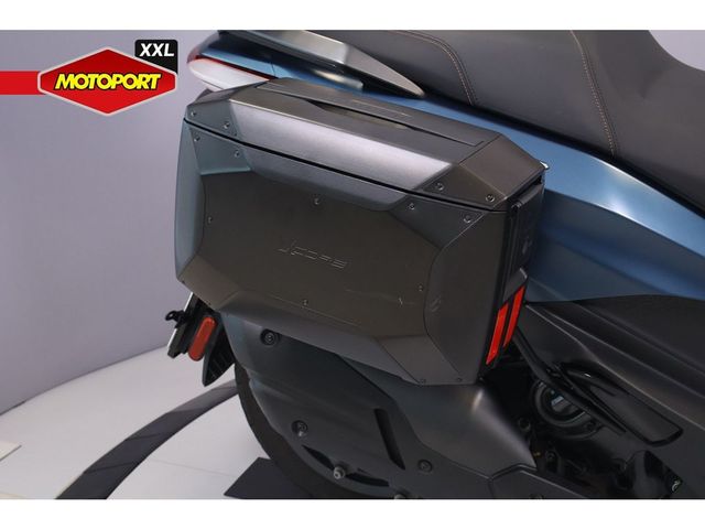 piaggio - mp3-530-hpe-advance-exlusive