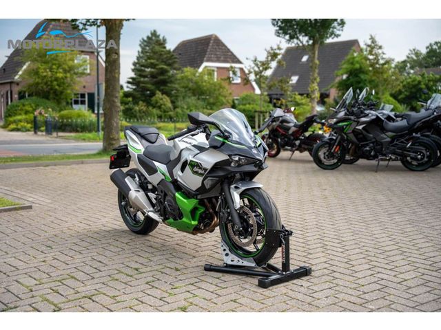 kawasaki - ninja-7-hybrid