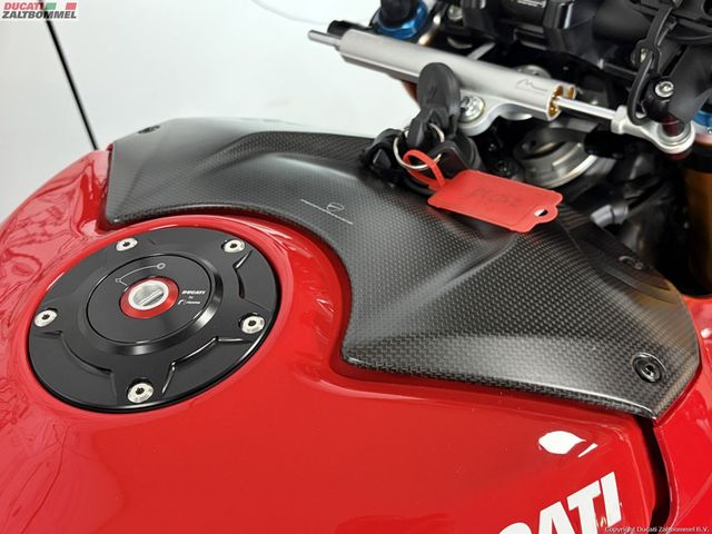ducati - streetfighter-v4s