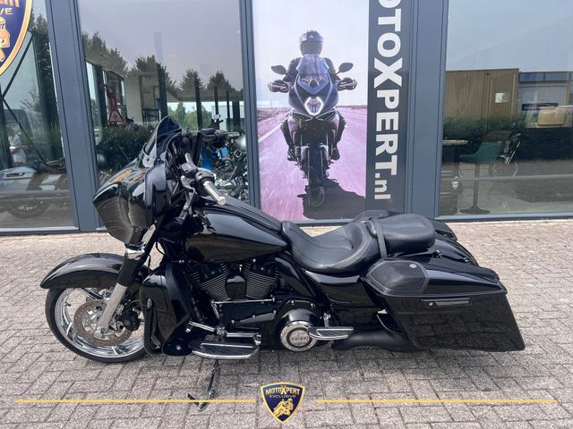 harley-davidson - street-glide-cvo-flhxse