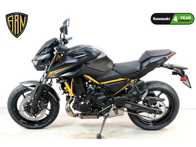kawasaki - z650-s