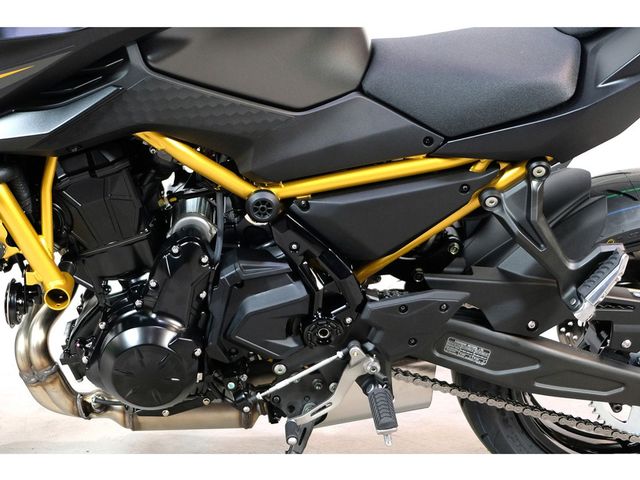 kawasaki - z650-s