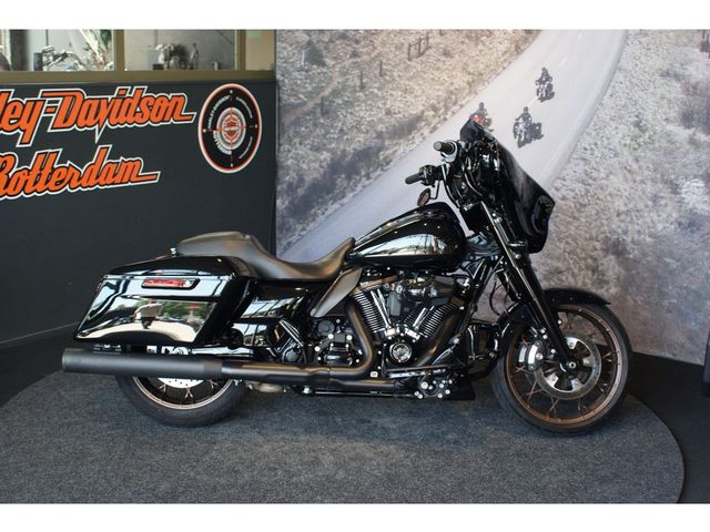 harley-davidson - street-glide-st-flhxst