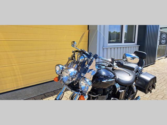 triumph - speedmaster