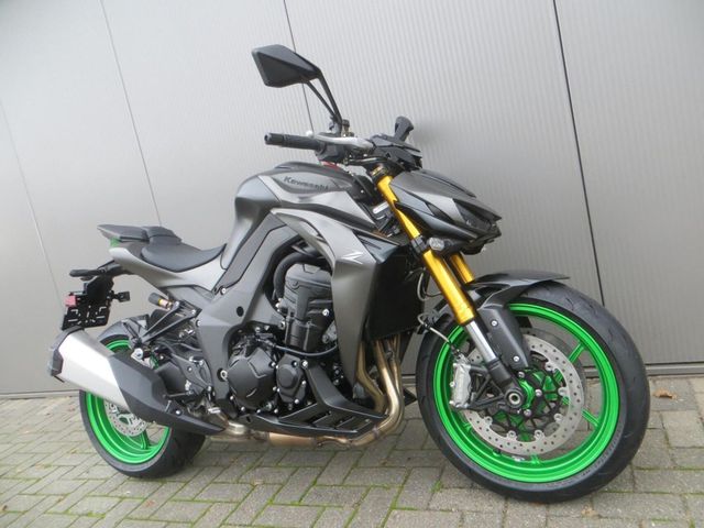 kawasaki - z1100-se