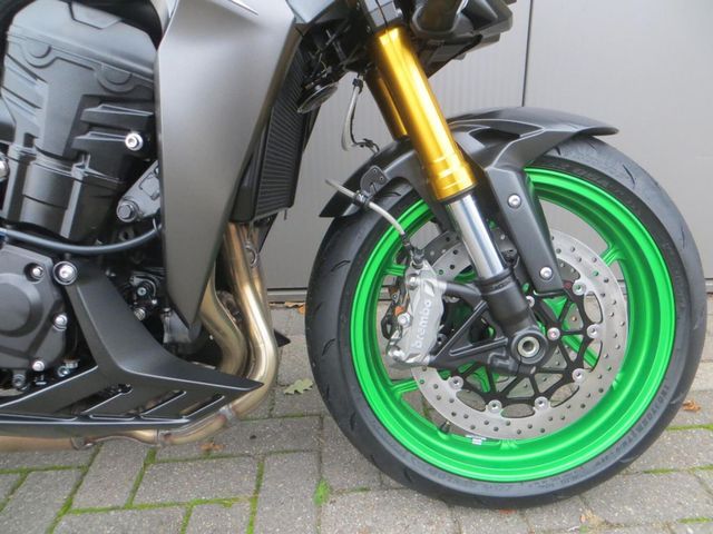 kawasaki - z1100-se