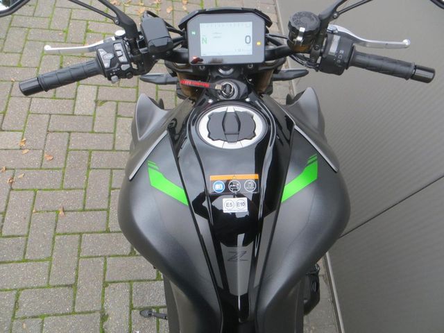 kawasaki - z1100-se