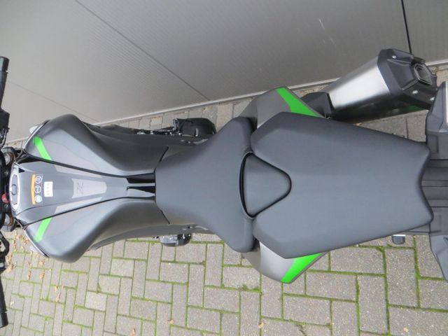 kawasaki - z1100-se